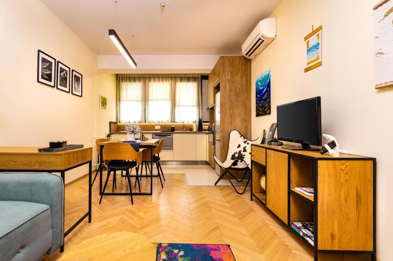 The Plovdiv Pad Your 1-Bd Hideaway In The Center By Flat Mаnager Bagian luar foto